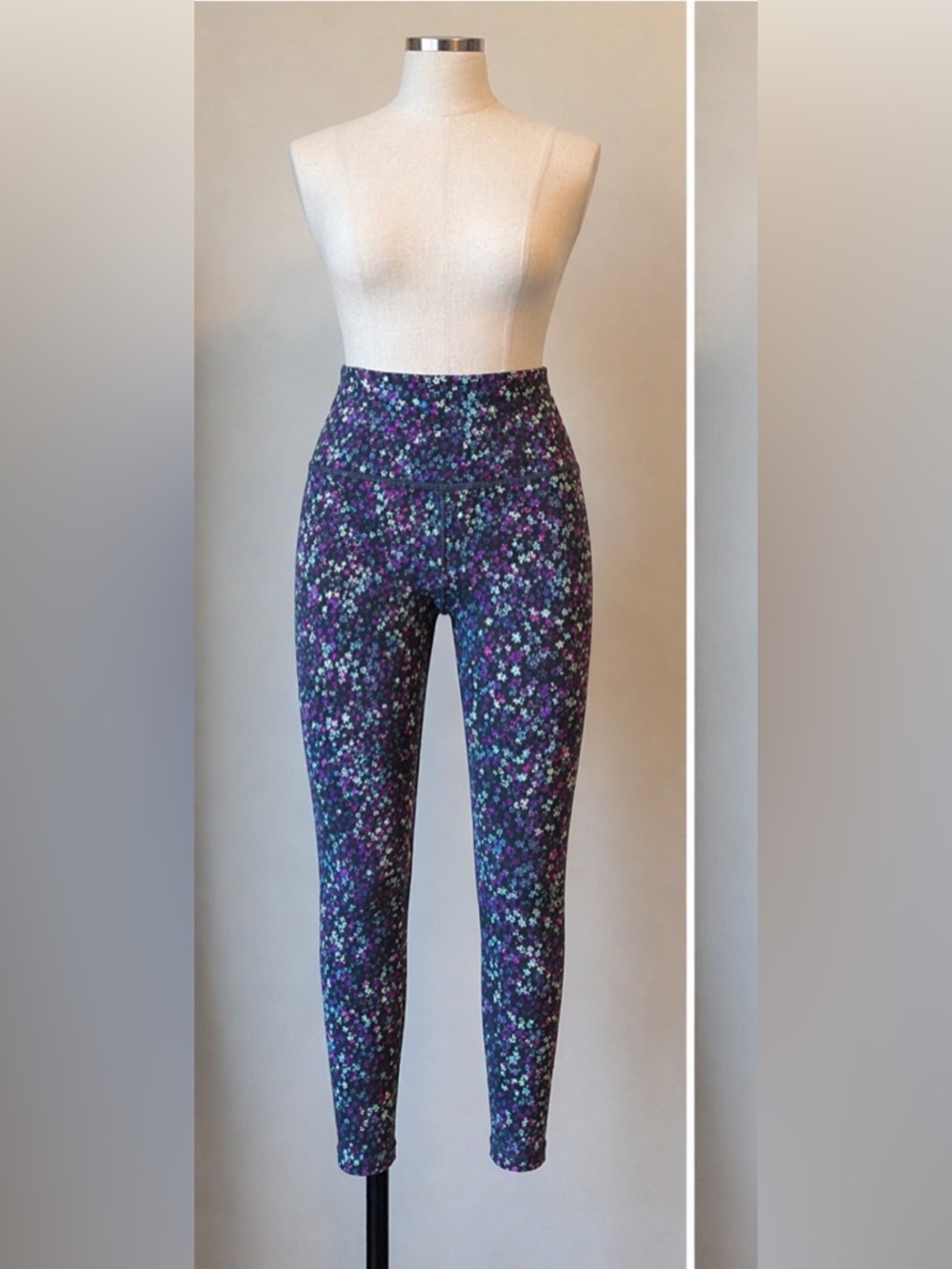 lululemon athletica Purple Floral High-Rise Leggings Size XXS